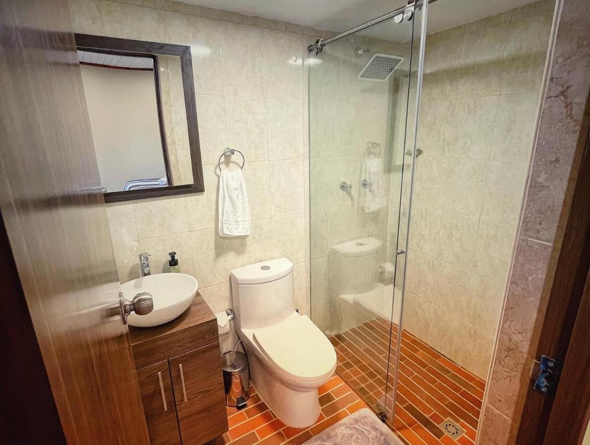 The Naked House - Hotel Nudista Nemocon Luaran gambar