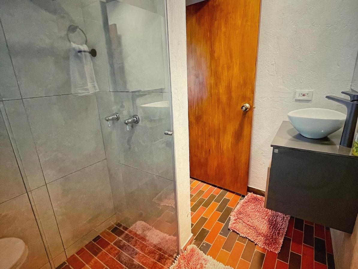 The Naked House - Hotel Nudista Nemocon Luaran gambar